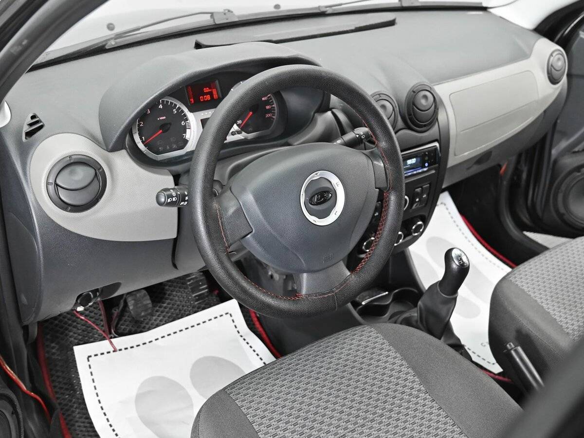 Lada (ВАЗ) Largus б/у, 2015, Механическая. Фото: #6