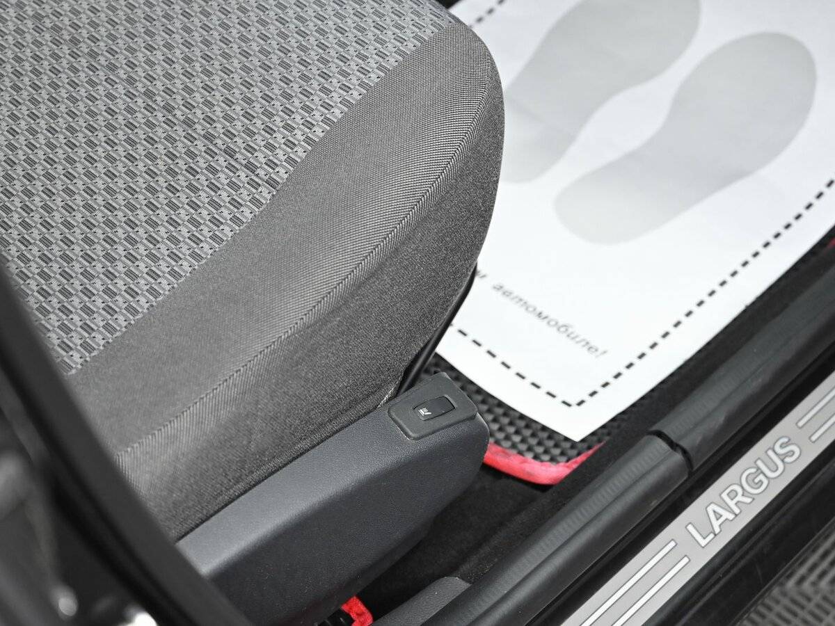 Lada (ВАЗ) Largus б/у, 2015, Механическая. Фото: #10