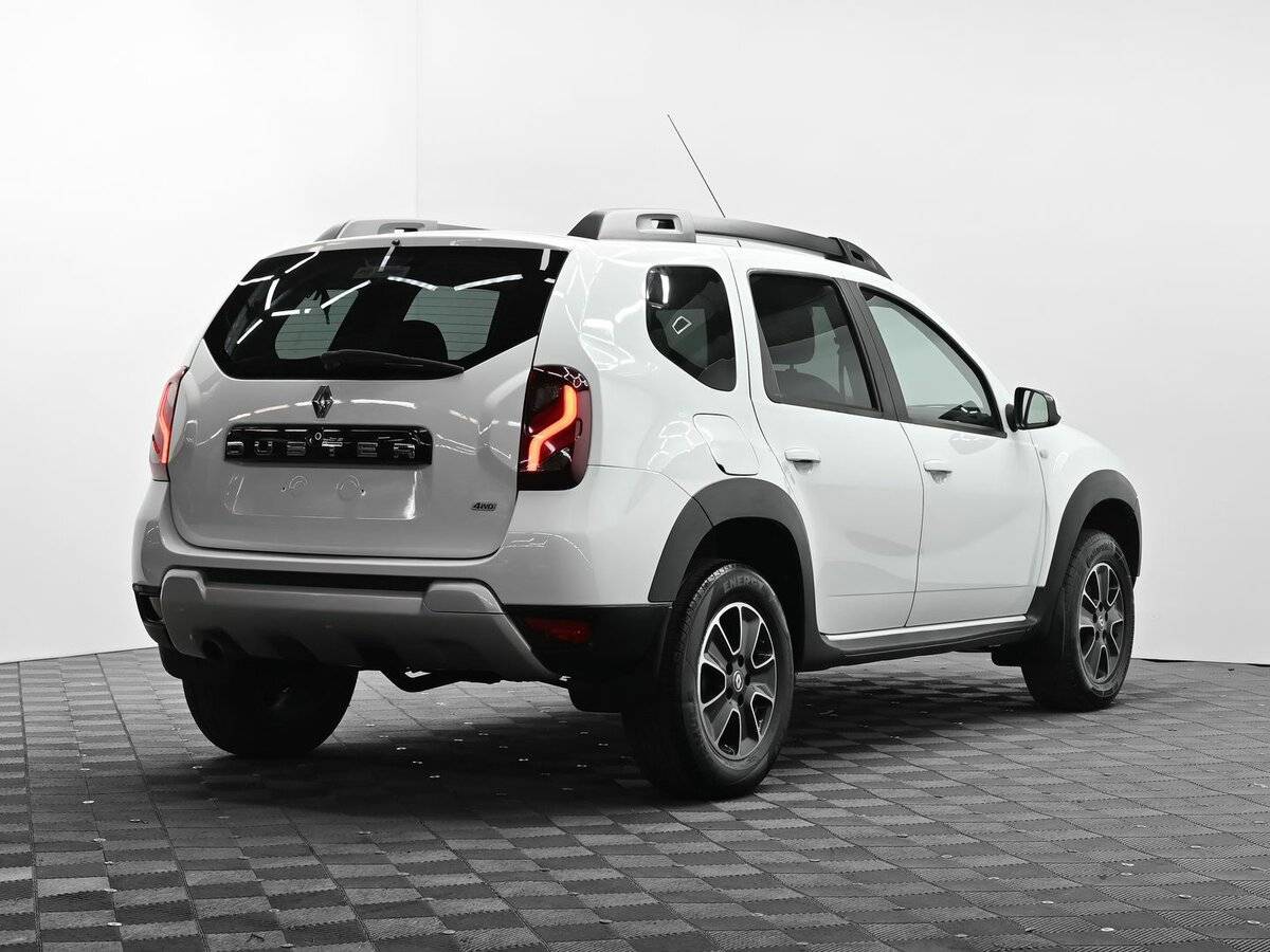 Renault Duster б/у, 2021, Механическая. Фото: #3