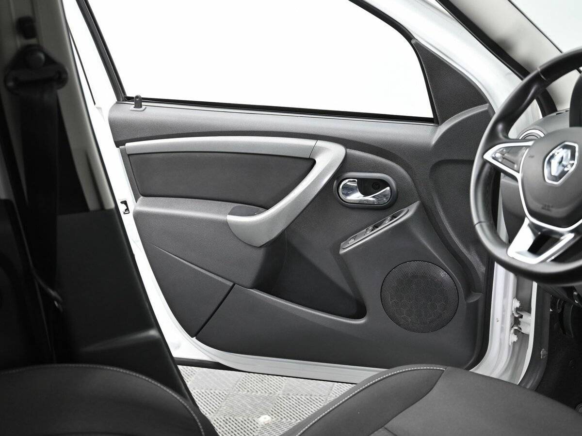 Renault Duster б/у, 2021, Механическая. Фото: #7