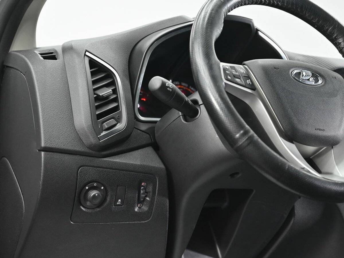 Lada (ВАЗ) XRAY б/у, 2019, Роботизированная. Фото: #8