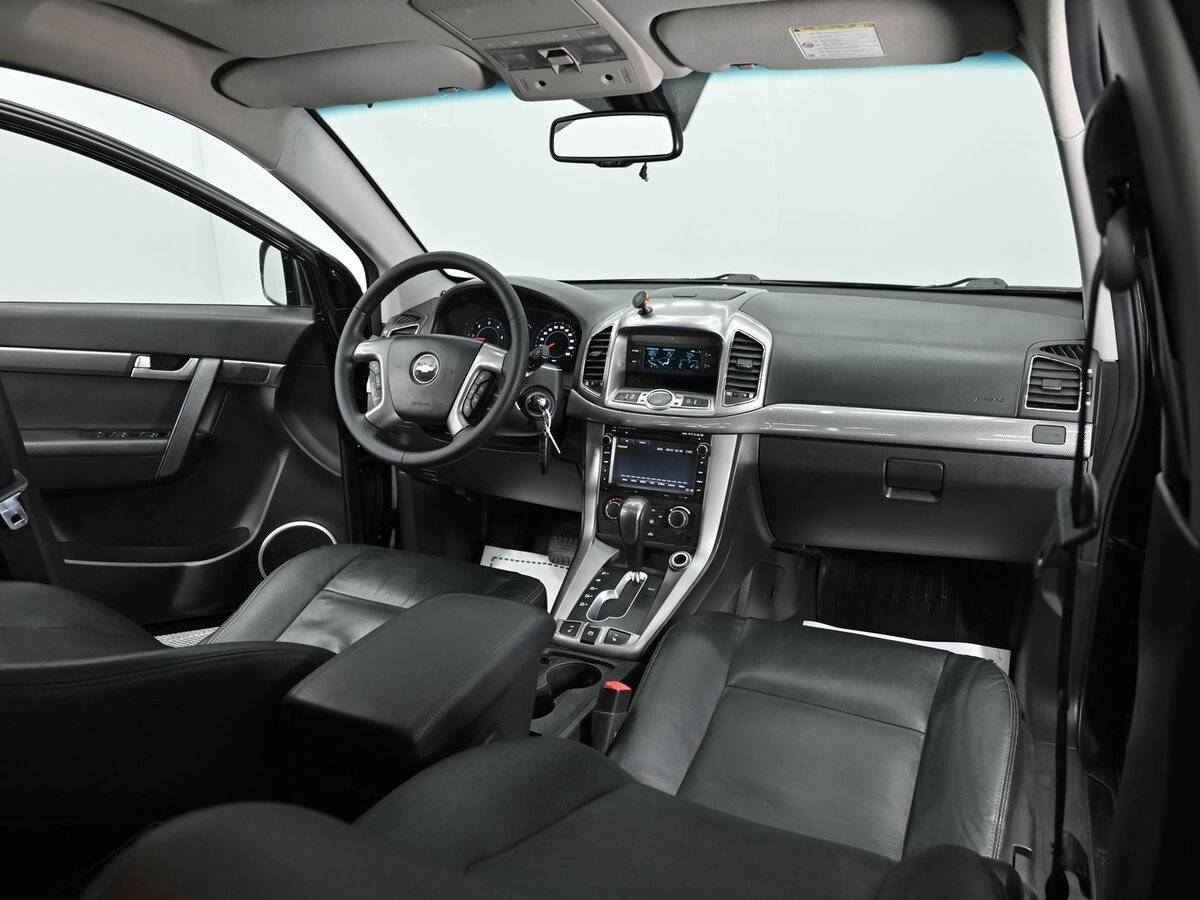 Chevrolet Captiva б/у, 2012, Автоматическая. Фото: #12