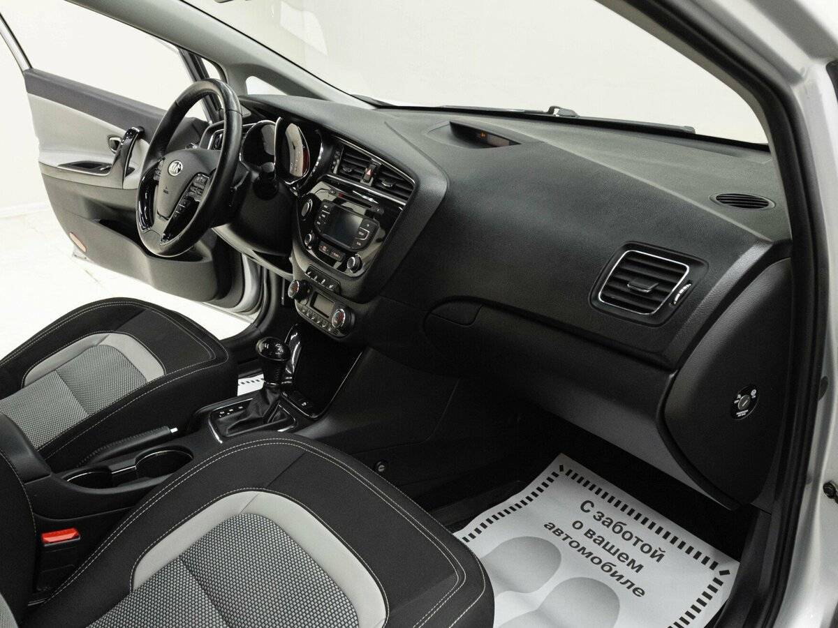 Kia Ceed б/у, 2016, Роботизированная. Фото: #19
