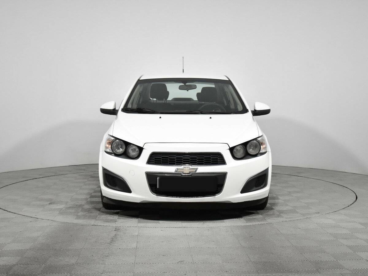 Chevrolet Aveo б/у, 2013, Автоматическая. Фото: #1
