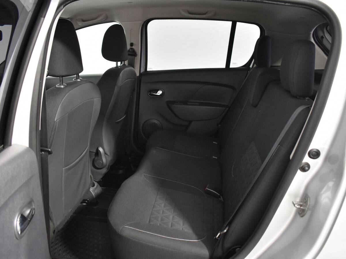 Renault Sandero б/у, 2017, Автоматическая. Фото: #8