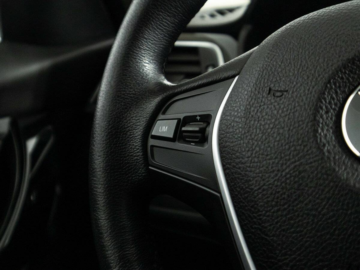 BMW 3 серии б/у, 2018, Автоматическая. Фото: #20