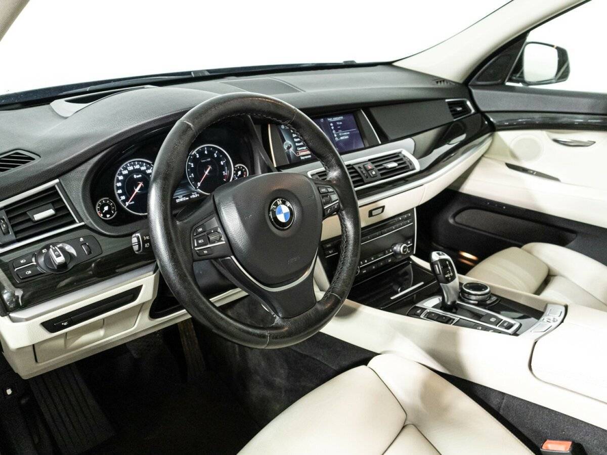 BMW 5 серии б/у, 2014, Автоматическая. Фото: #10