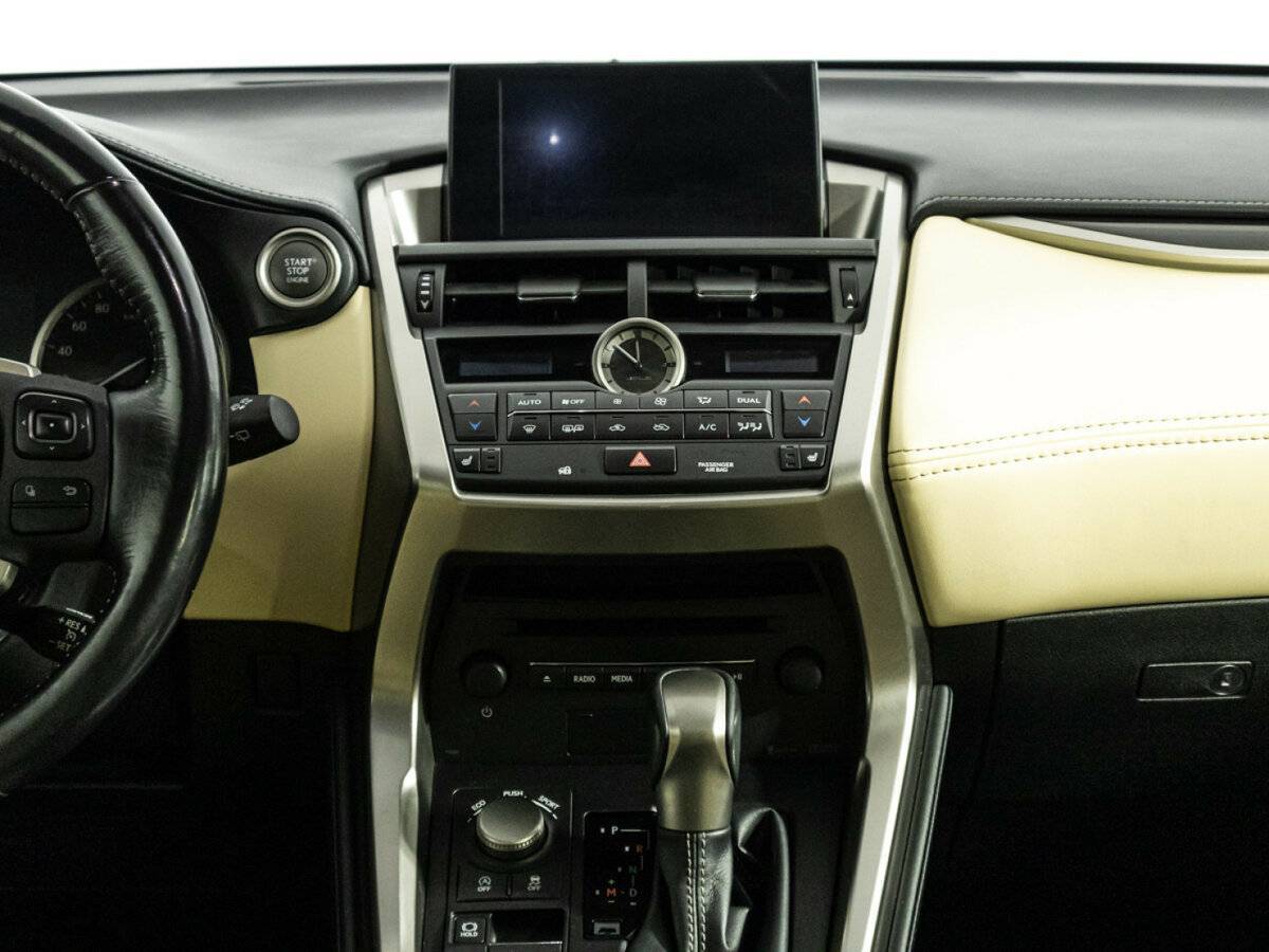 Lexus NX б/у, 2015, Вариатор. Фото: #13
