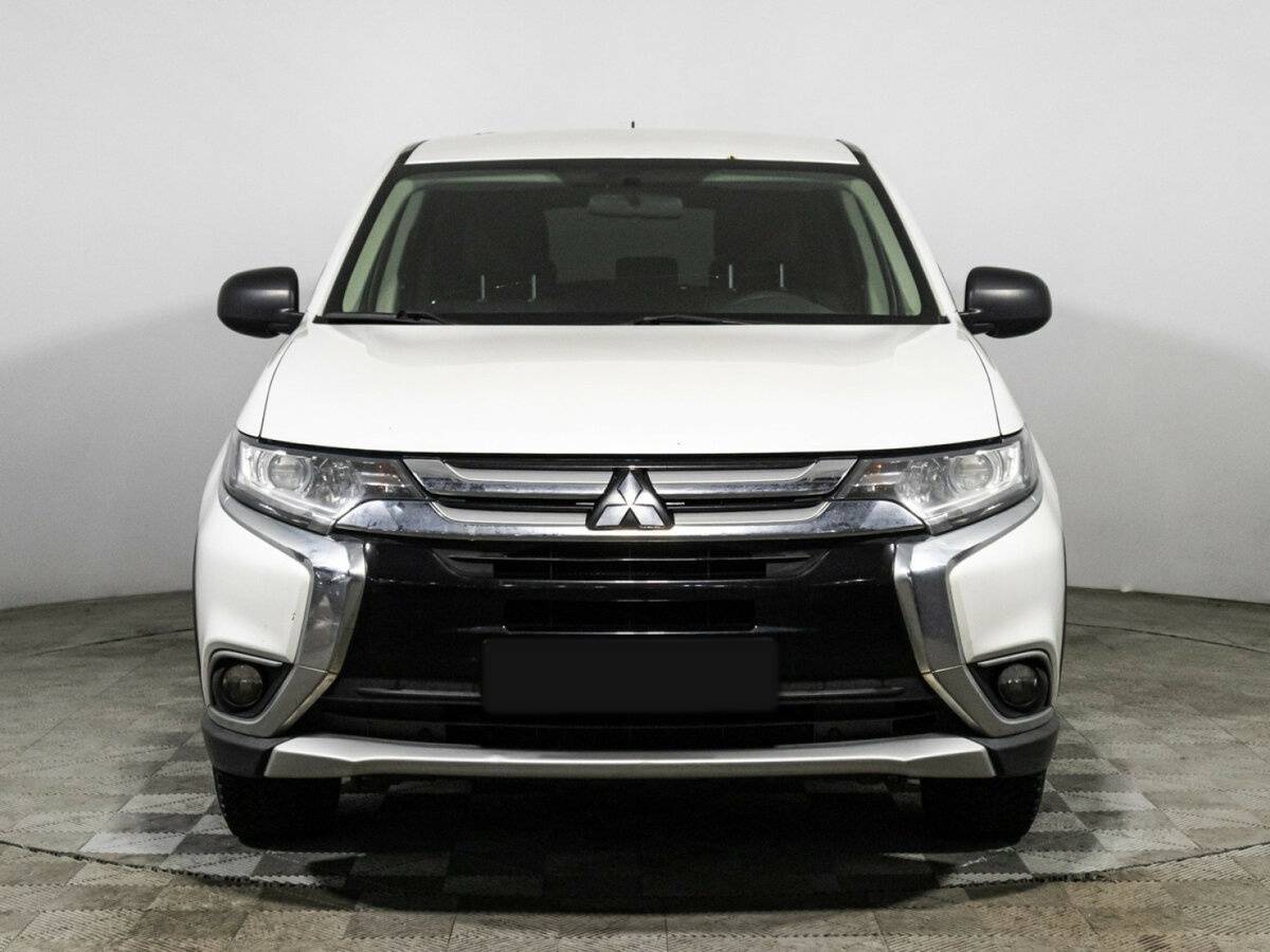 Mitsubishi Outlander б/у, 2016, Вариатор. Фото: #1