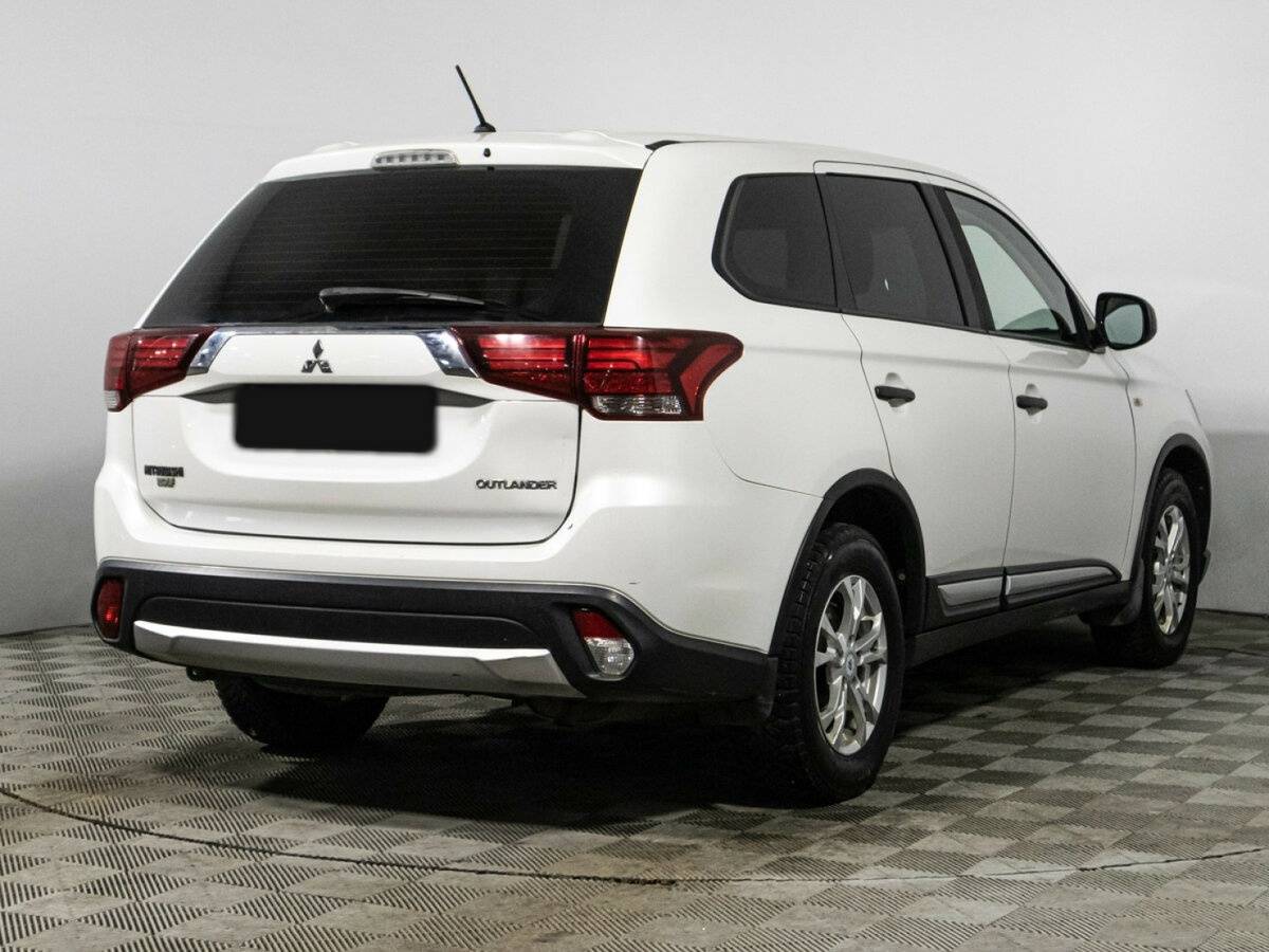 Mitsubishi Outlander б/у, 2016, Вариатор. Фото: #4