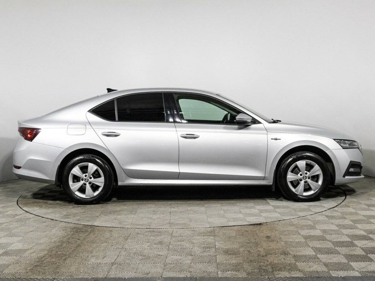 Шкода Октавия б/у, 2021, Автоматическая. Фото: #3