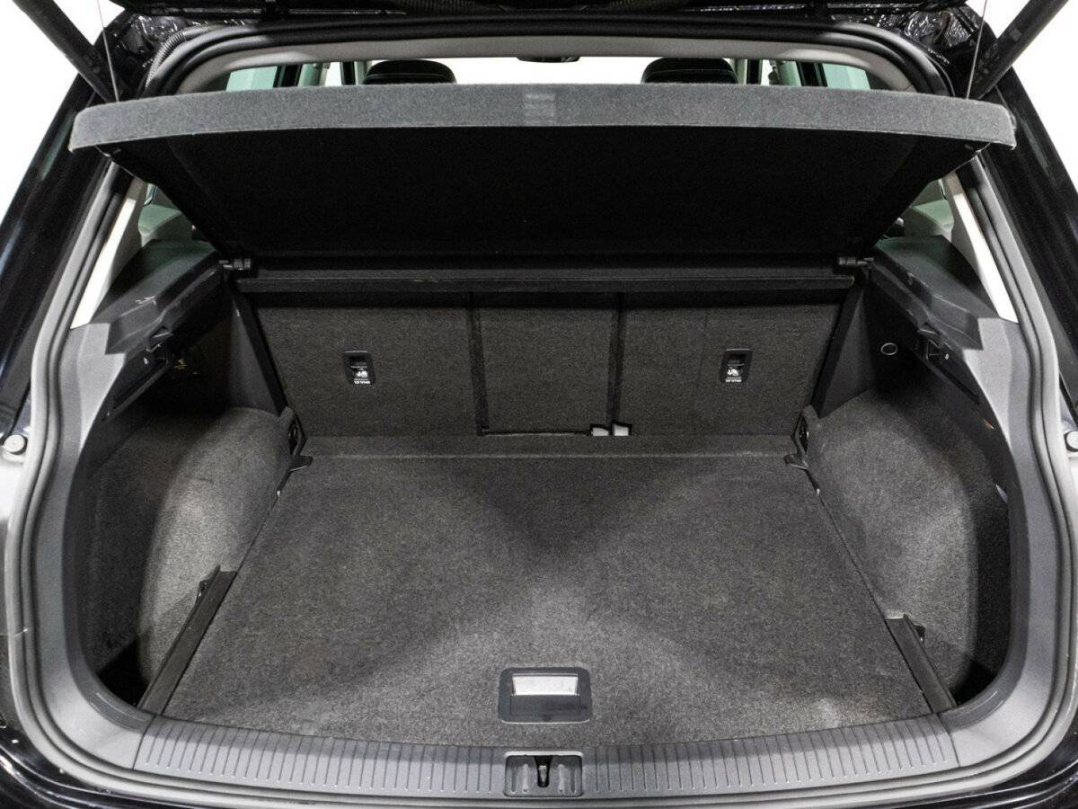 Volkswagen Tiguan б/у, 2022, Роботизированная. Фото: #14