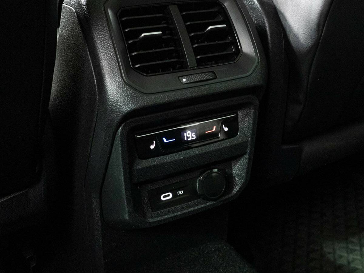 Volkswagen Tiguan б/у, 2022, Роботизированная. Фото: #24