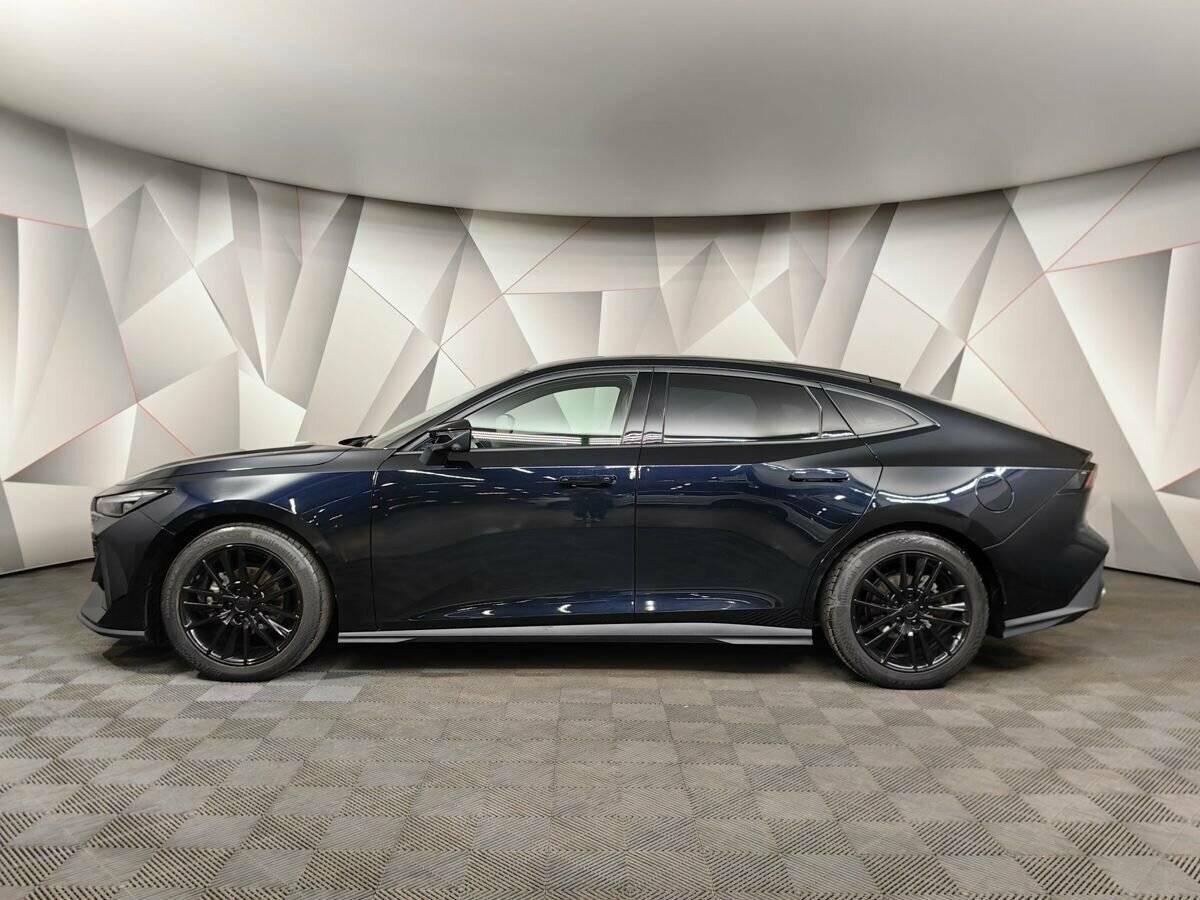 Changan UNI-V б/у, 2022, Роботизированная. Фото: #4