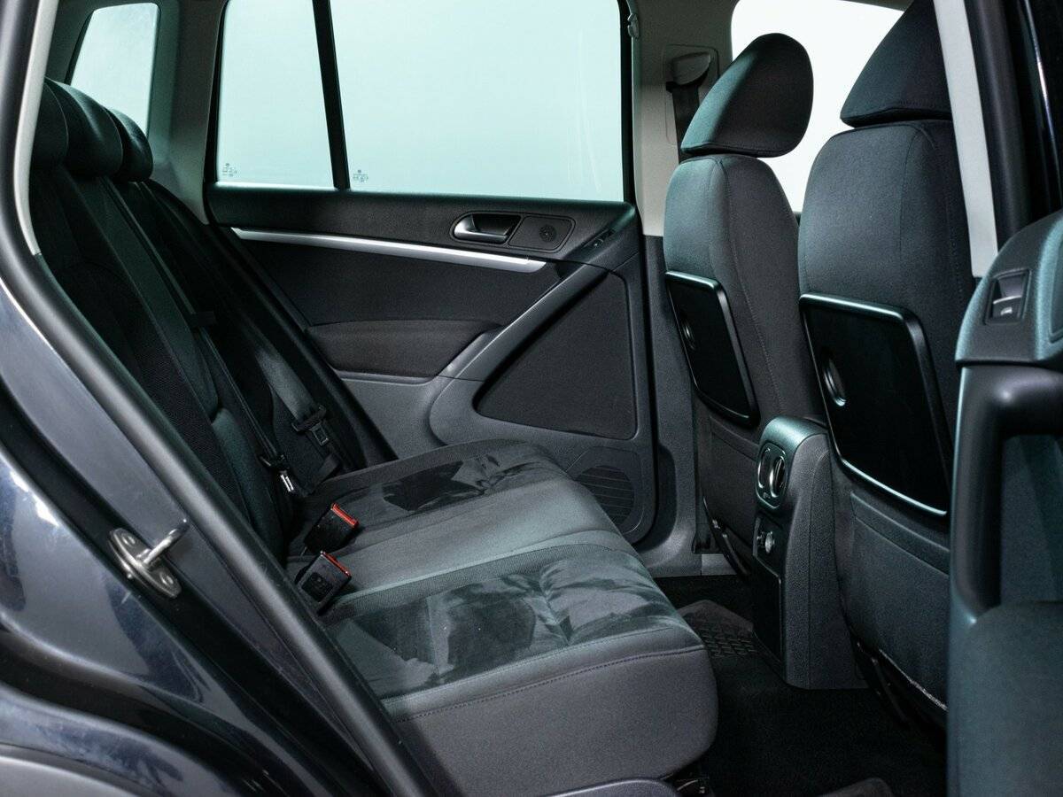 Volkswagen Tiguan б/у, 2013, Автоматическая. Фото: #11