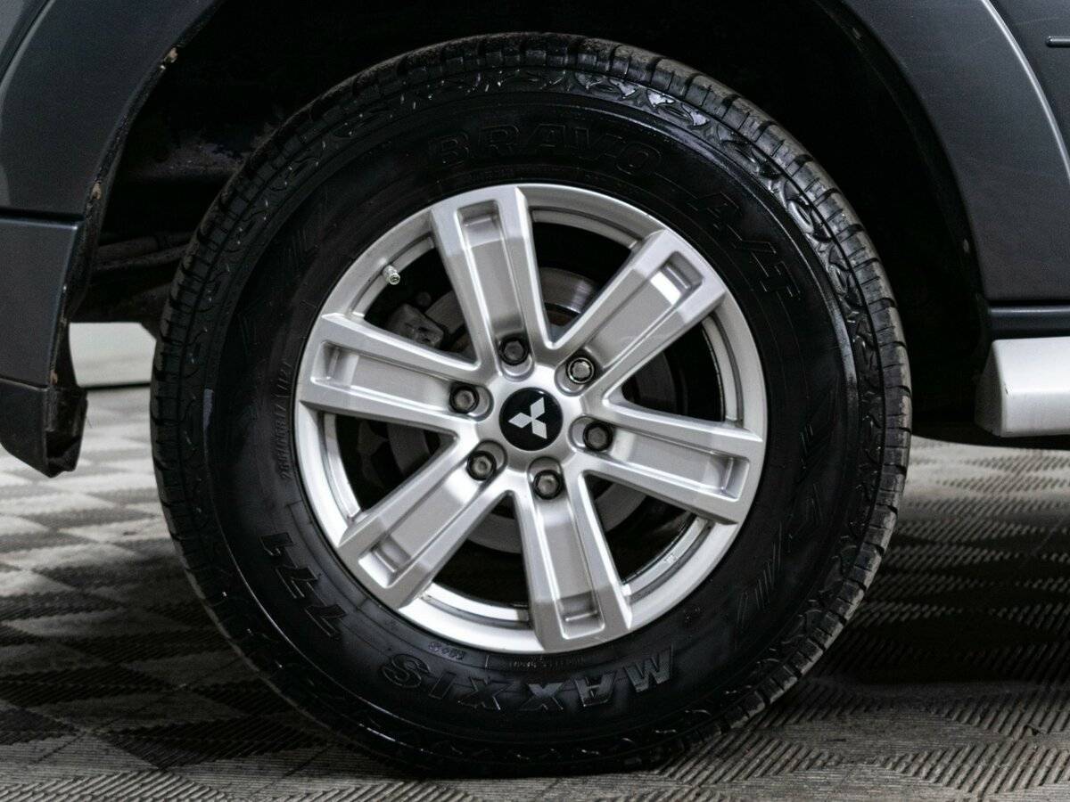 Mitsubishi Pajero б/у, 2013, Автоматическая. Фото: #16