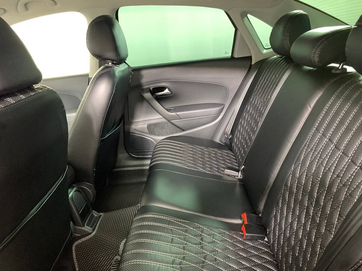 Volkswagen Polo б/у, 2019, Механическая. Фото: #17