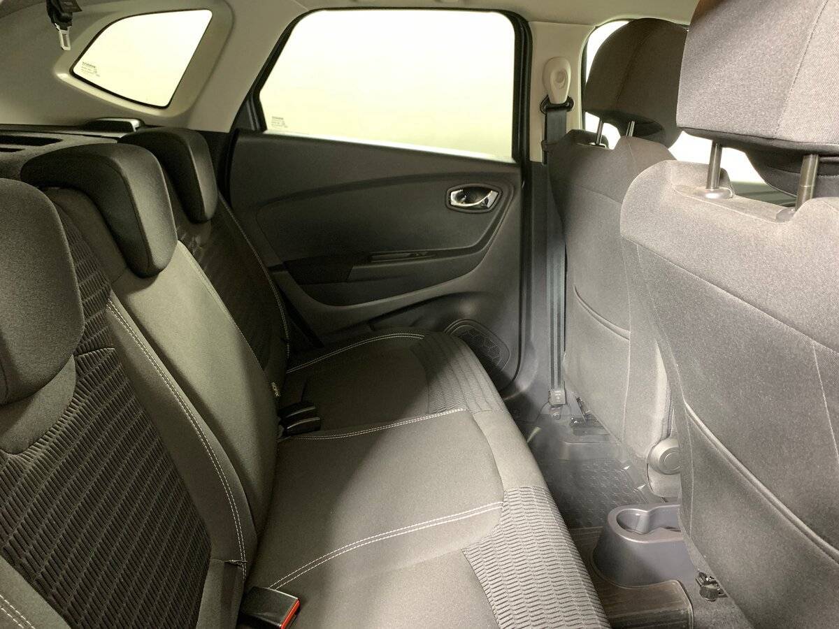 Renault Kaptur б/у, 2019, Механическая. Фото: #16