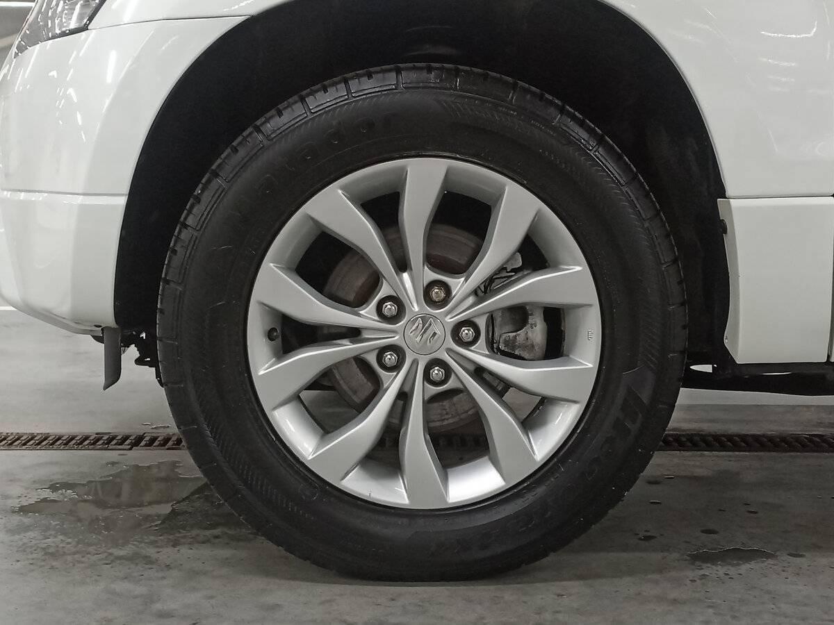 Suzuki Grand Vitara б/у, 2013, Автоматическая. Фото: #17