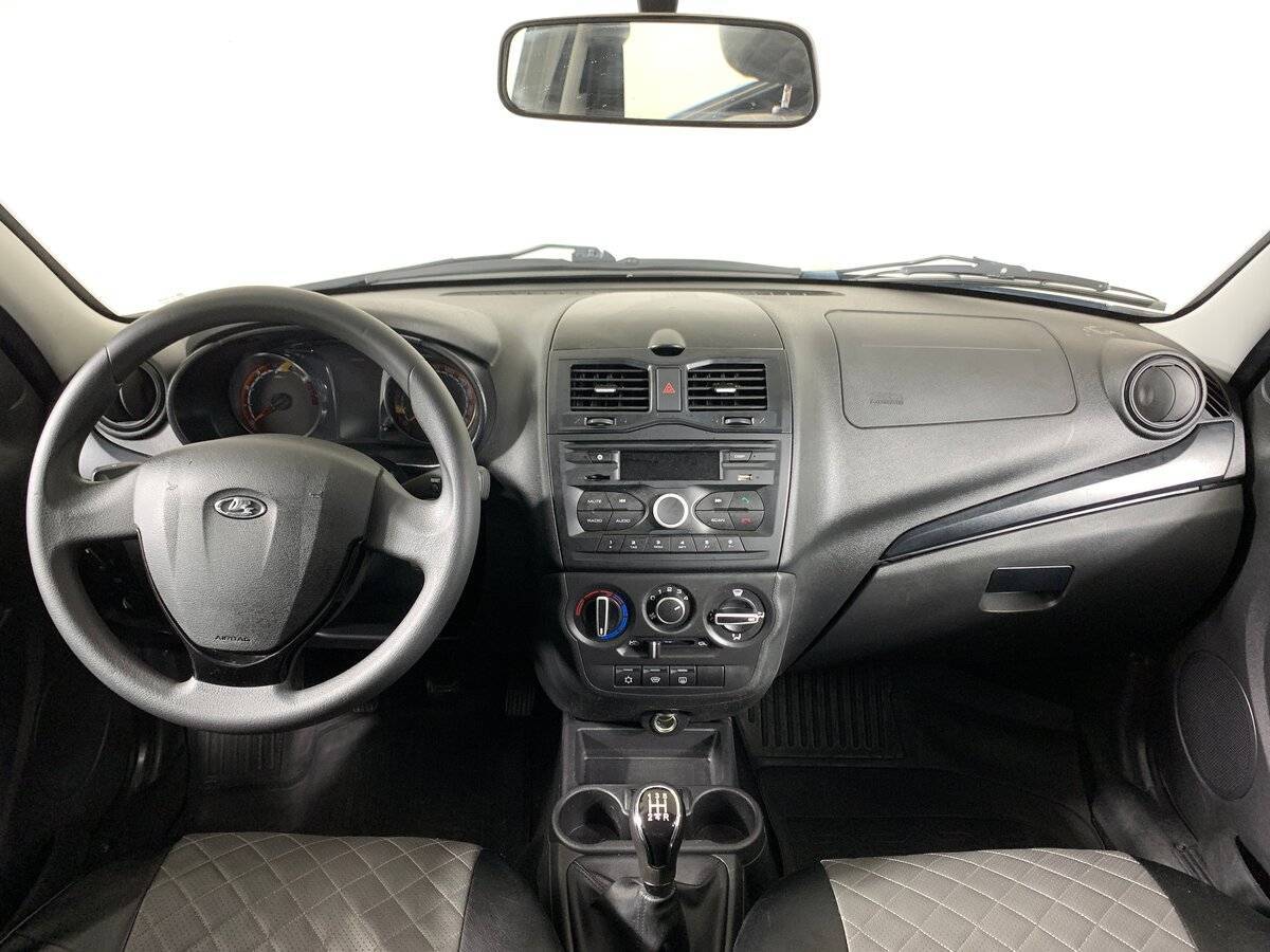 Lada (ВАЗ) Granta б/у, 2023, Механическая. Фото: #11