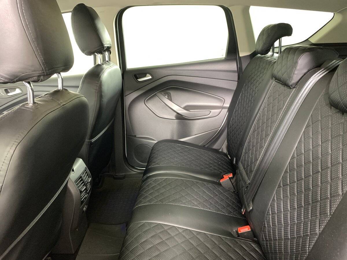 Ford Kuga б/у, 2013, Механическая. Фото: #17