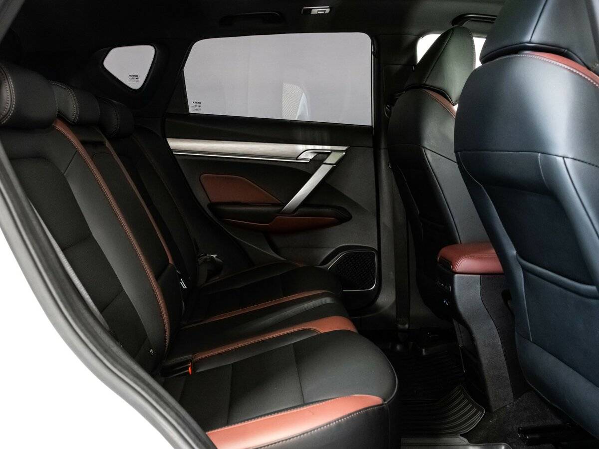 Geely Coolray б/у, 2021, Роботизированная. Фото: #17