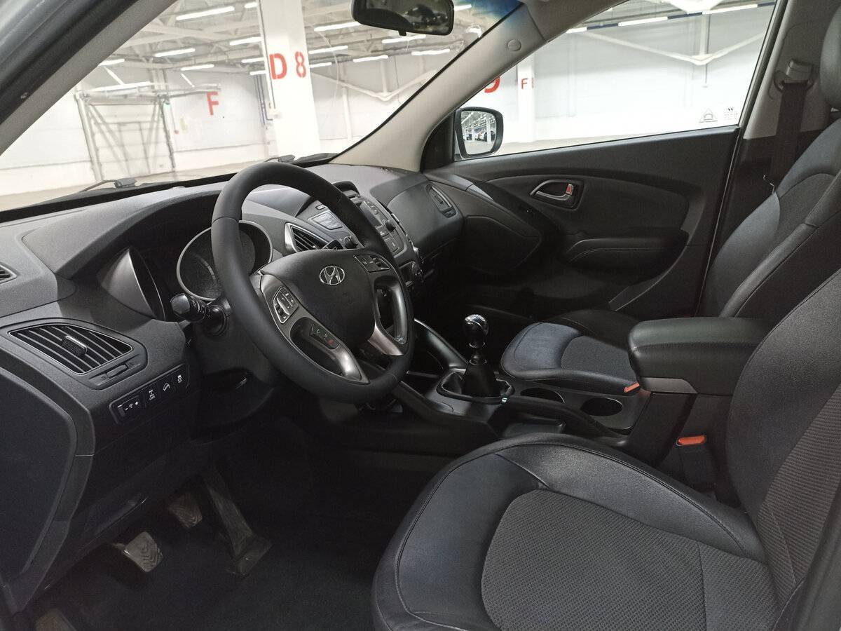 Hyundai ix35 б/у, 2014, Механическая. Фото: #15