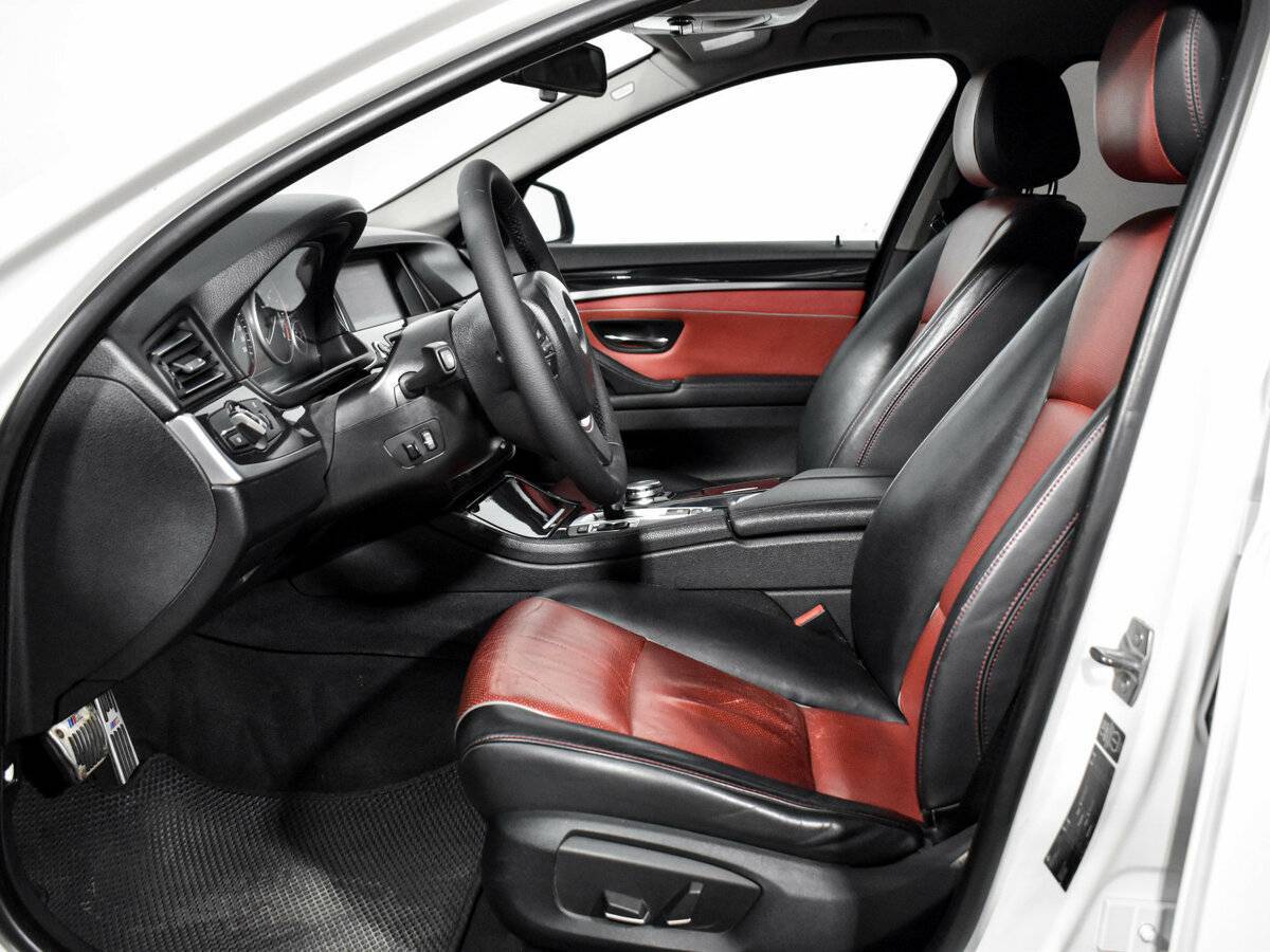 BMW 5 серии б/у, 2013, Автоматическая. Фото: #10