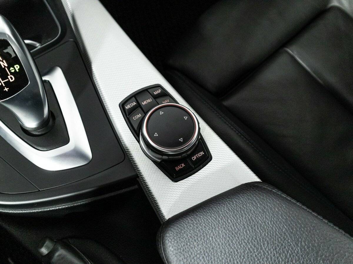 BMW 3 серии б/у, 2018, Автоматическая. Фото: #17