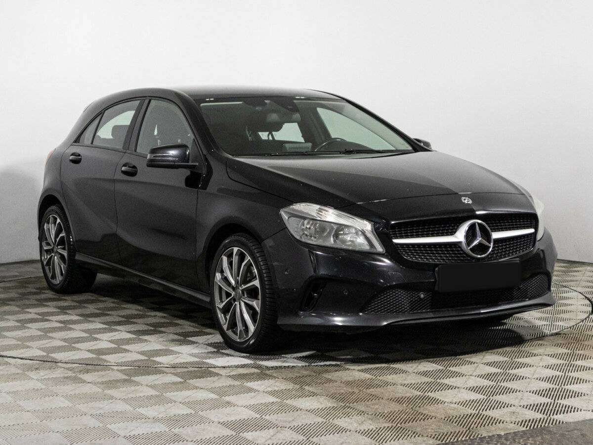 Mercedes-Benz A-Класс б/у, 2017, Роботизированная. Фото: #1