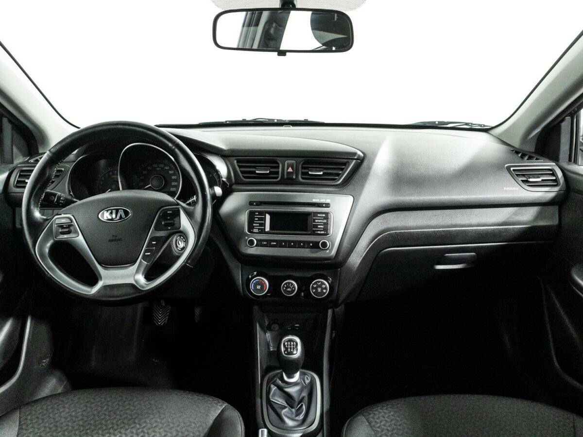 Kia Rio б/у, 2016, Механическая. Фото: #12