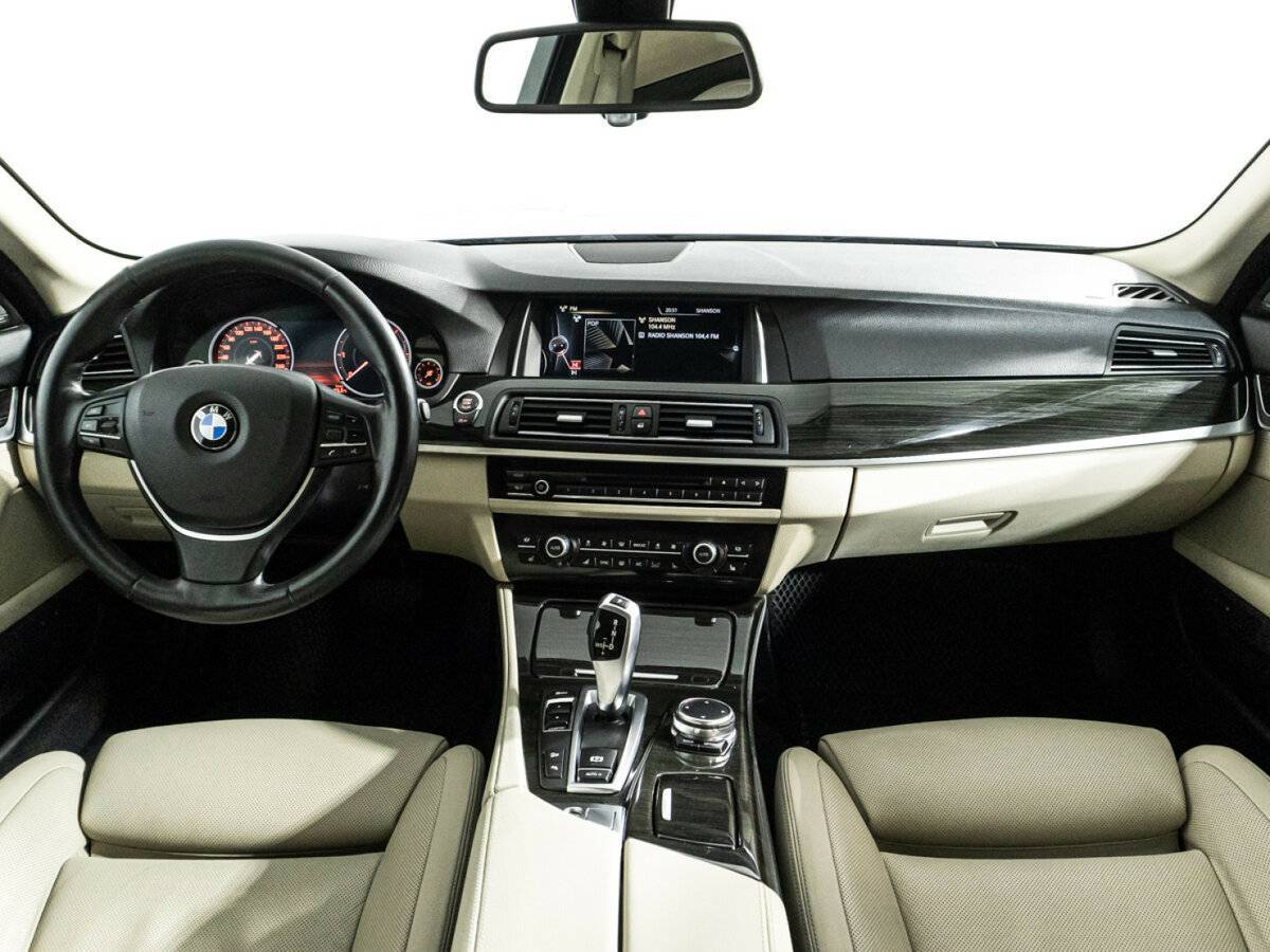 BMW 5 серии б/у, 2016, Автоматическая. Фото: #12