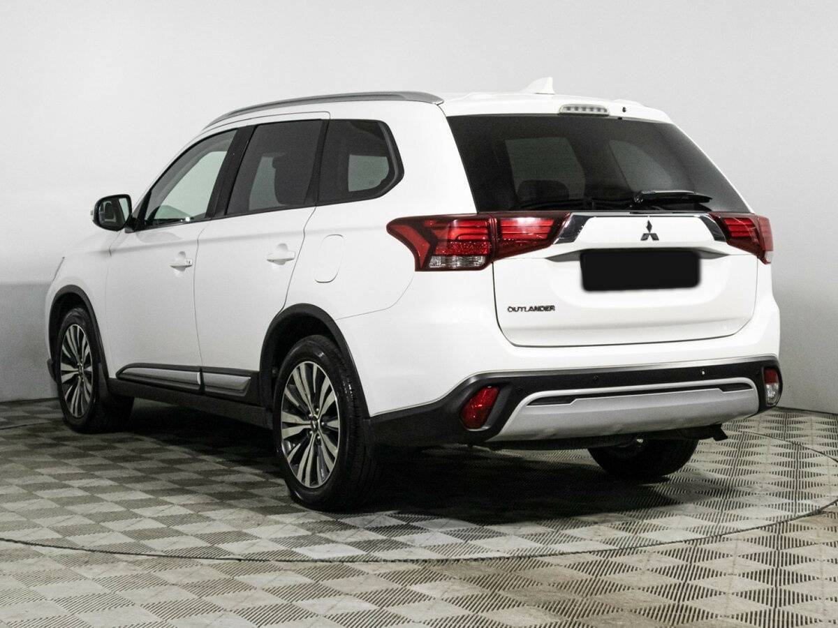 Mitsubishi Outlander б/у, 2020, Вариатор. Фото: #6