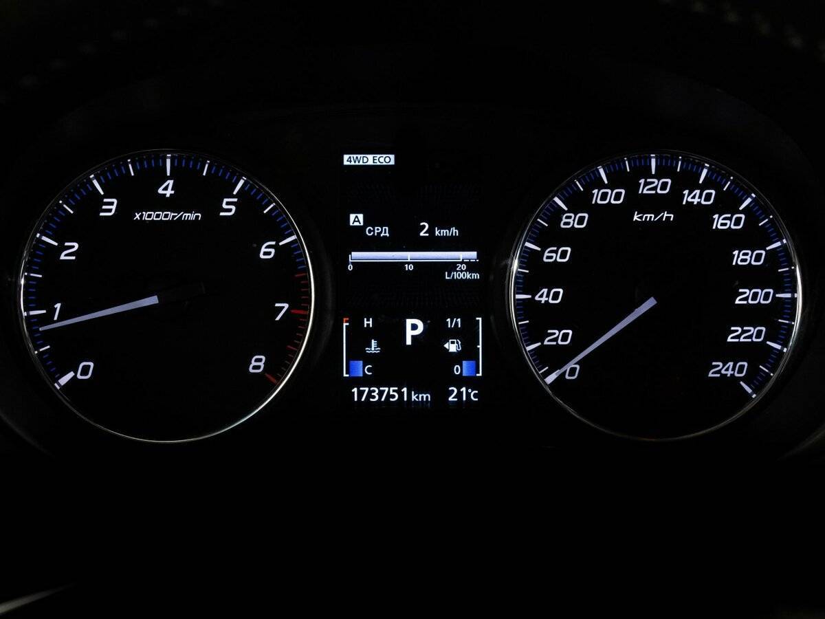 Mitsubishi Outlander б/у, 2020, Вариатор. Фото: #18