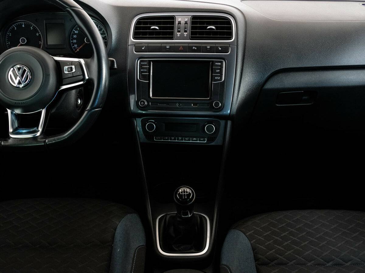 Volkswagen Polo б/у, 2019, Механическая. Фото: #12
