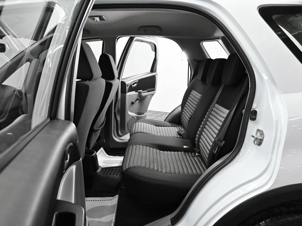 Suzuki SX4 б/у, 2013, Автоматическая. Фото: #13