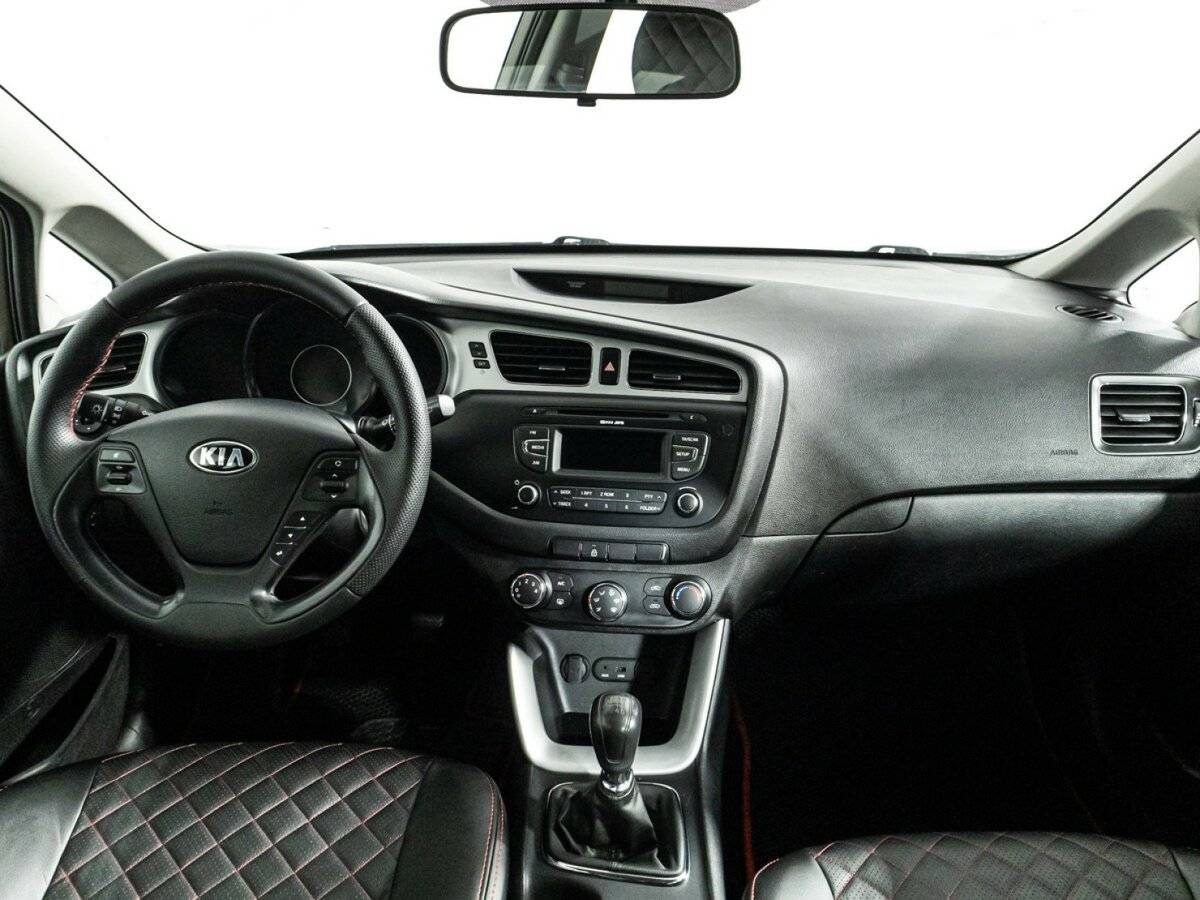 Kia Ceed б/у, 2013, Механическая. Фото: #12