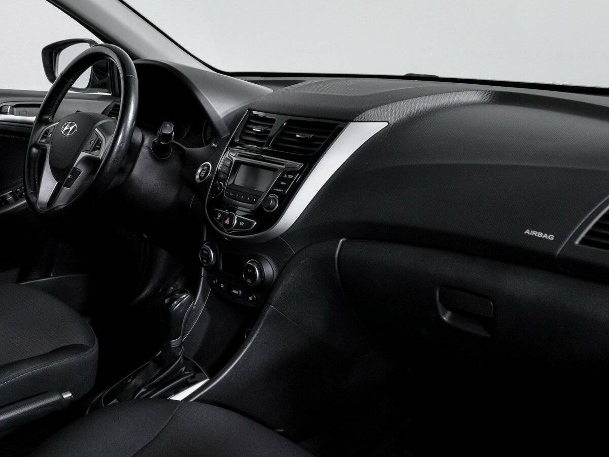 Хендай Солярис б/у, 2015, Автоматическая. Фото: #5