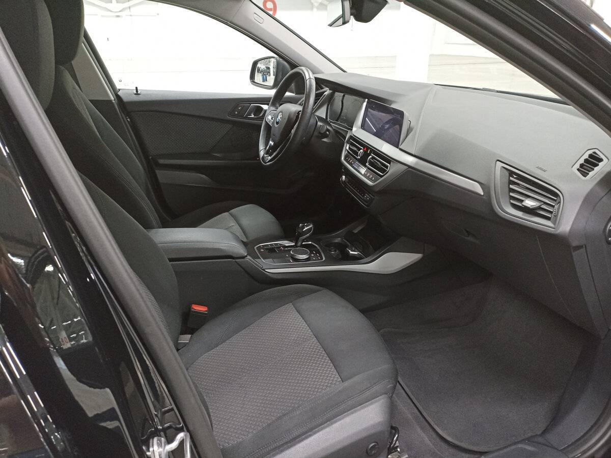 BMW 1 серии б/у, 2019, Роботизированная. Фото: #10