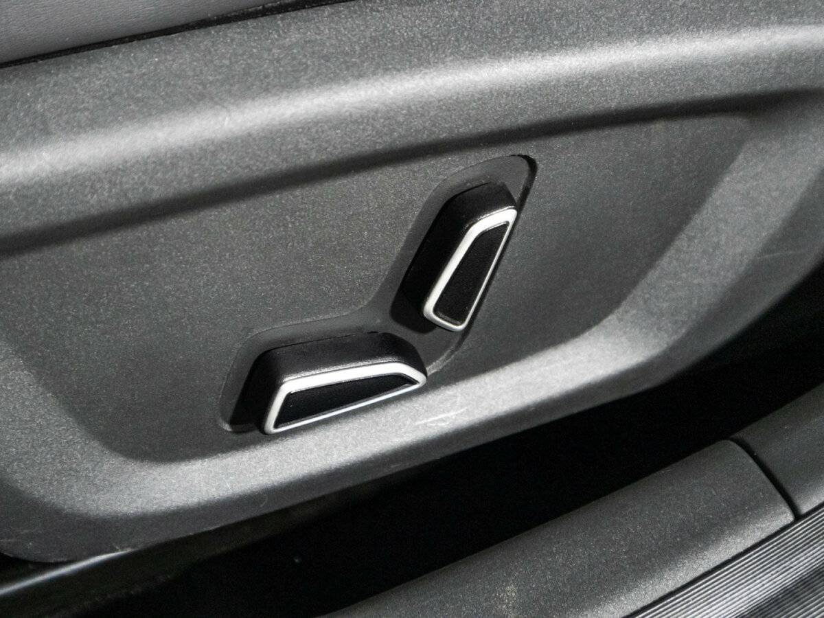 Changan UNI-V б/у, 2023, Роботизированная. Фото: #16