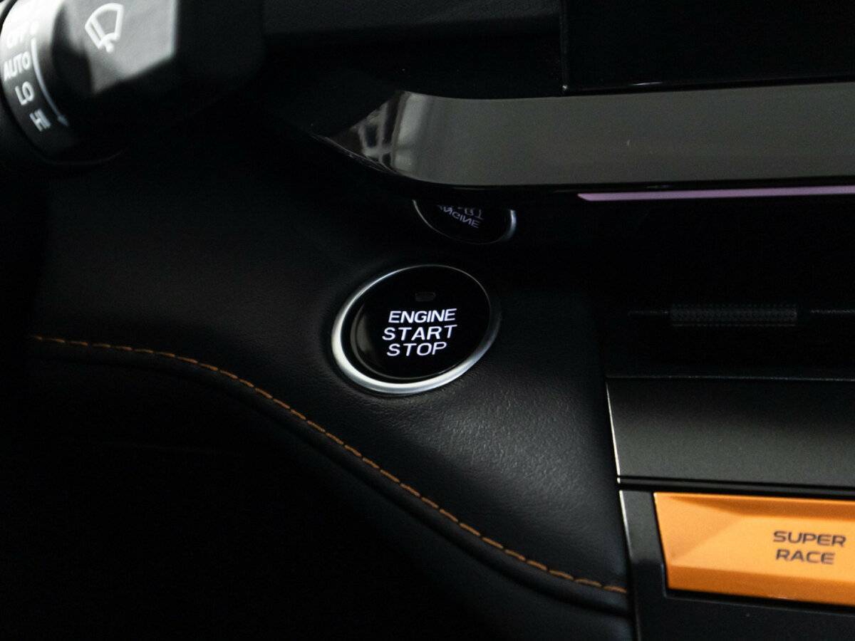 Changan UNI-V б/у, 2023, Роботизированная. Фото: #18