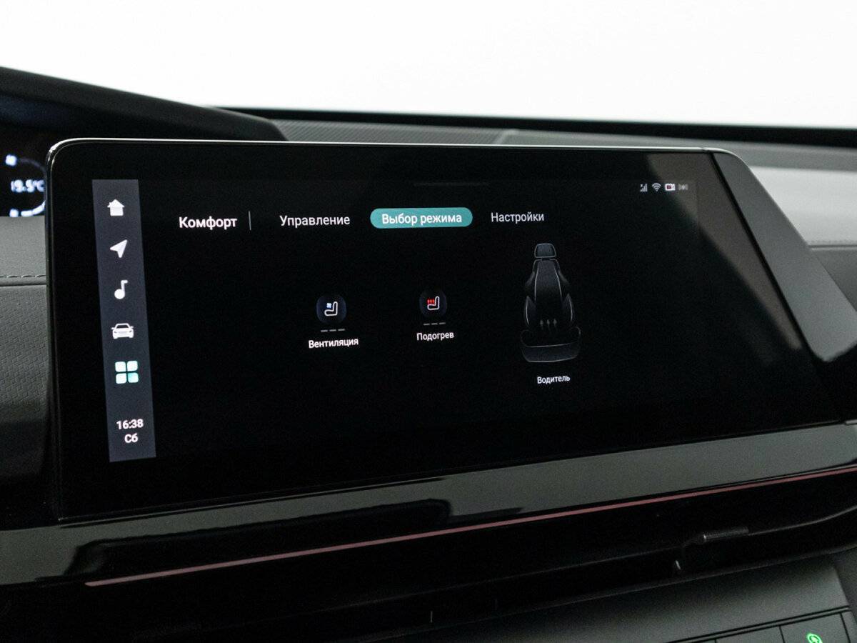 Changan UNI-V б/у, 2023, Роботизированная. Фото: #22