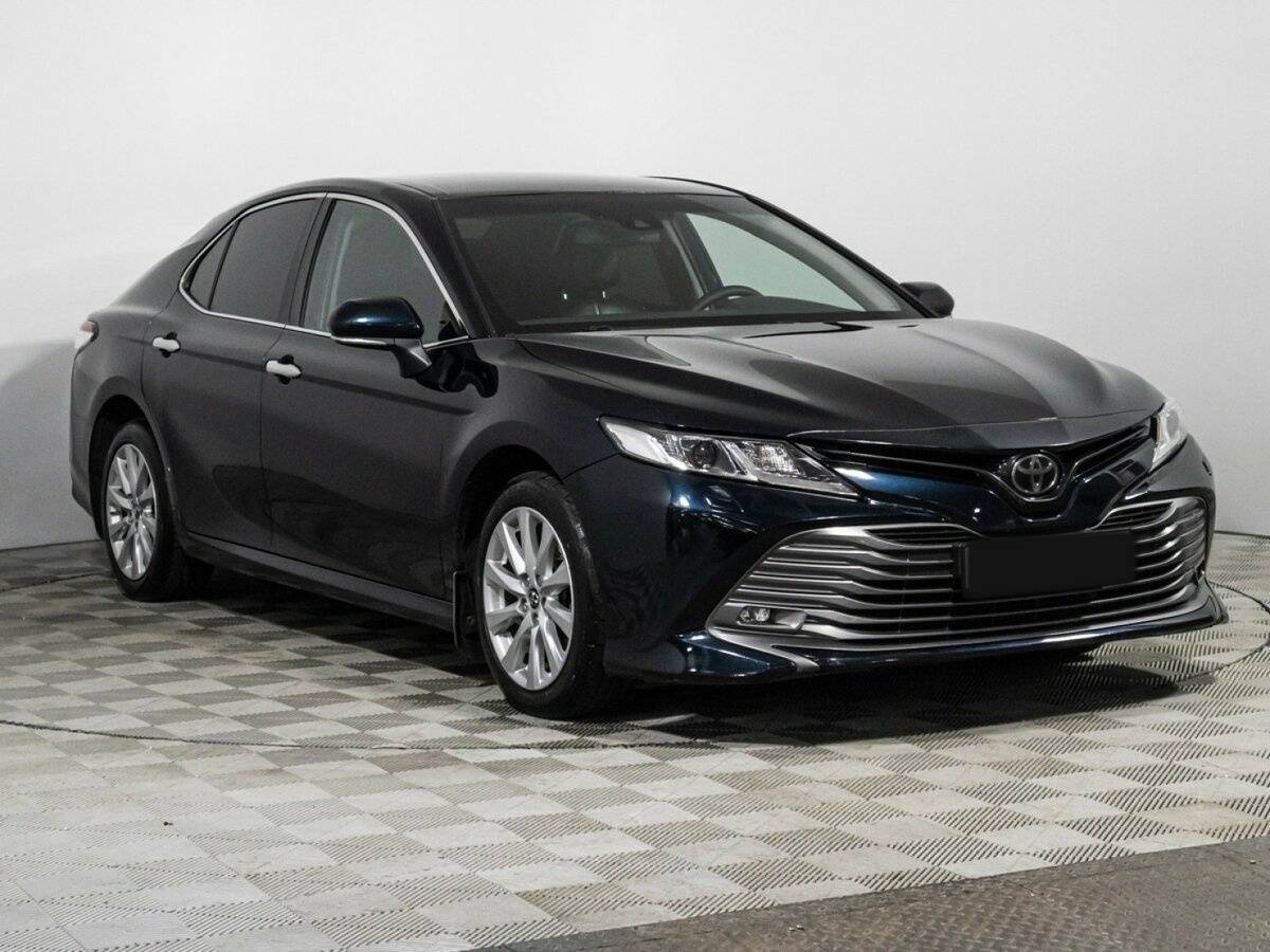 Toyota Camry б/у, 2019, Автоматическая. Фото: #2