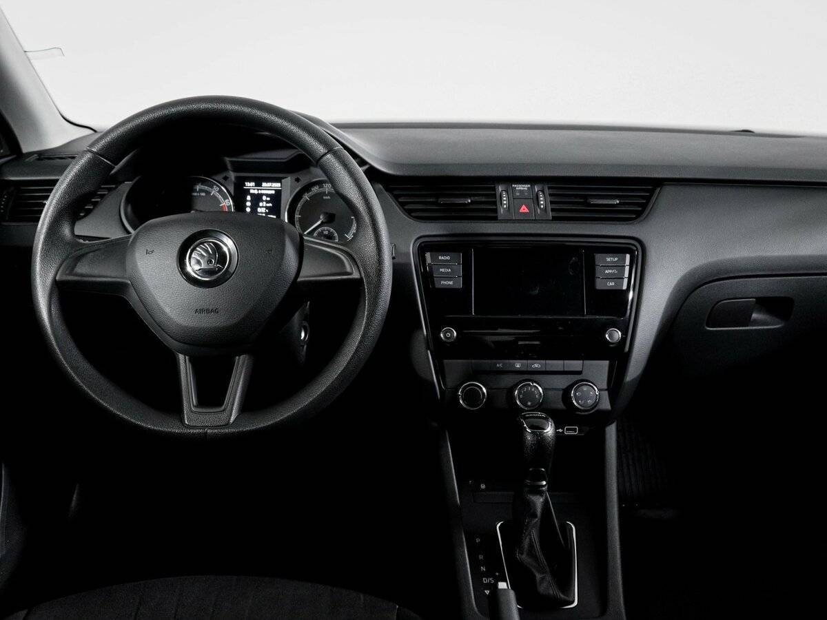 Skoda Octavia б/у, 2019, Автоматическая. Фото: #11