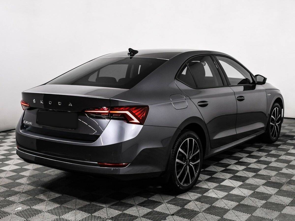 Skoda Octavia б/у, 2021, Автоматическая. Фото: #4