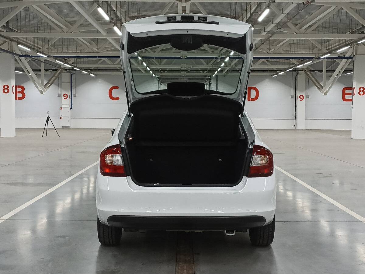 Skoda Rapid б/у, 2018, Автоматическая. Фото: #9