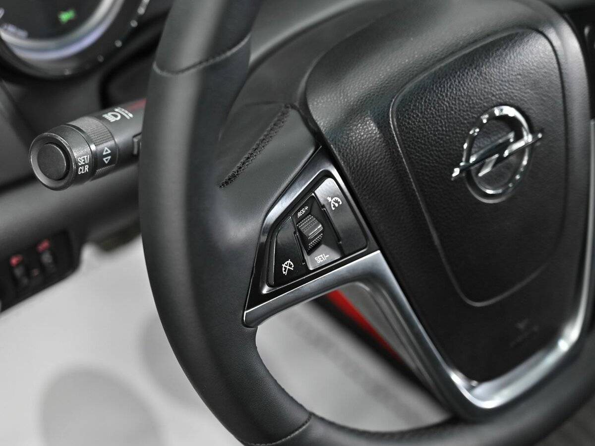 Opel Astra б/у, 2012, Автоматическая. Фото: #8