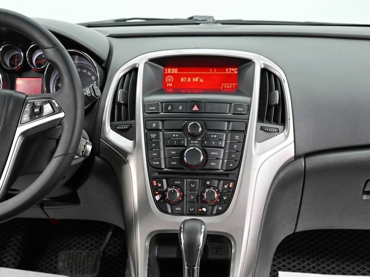 Opel Astra б/у, 2012, Автоматическая. Фото: #9