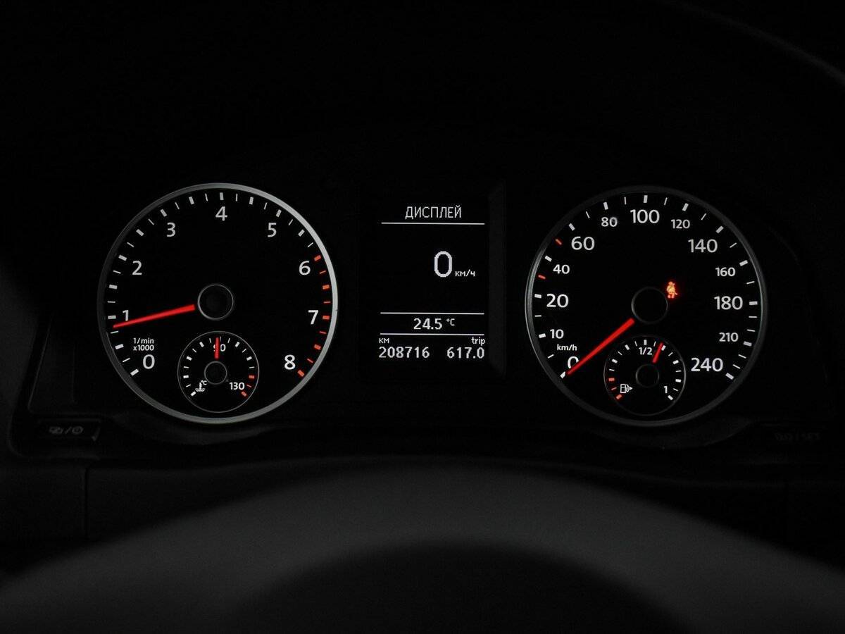 Volkswagen Tiguan б/у, 2013, Автоматическая. Фото: #16