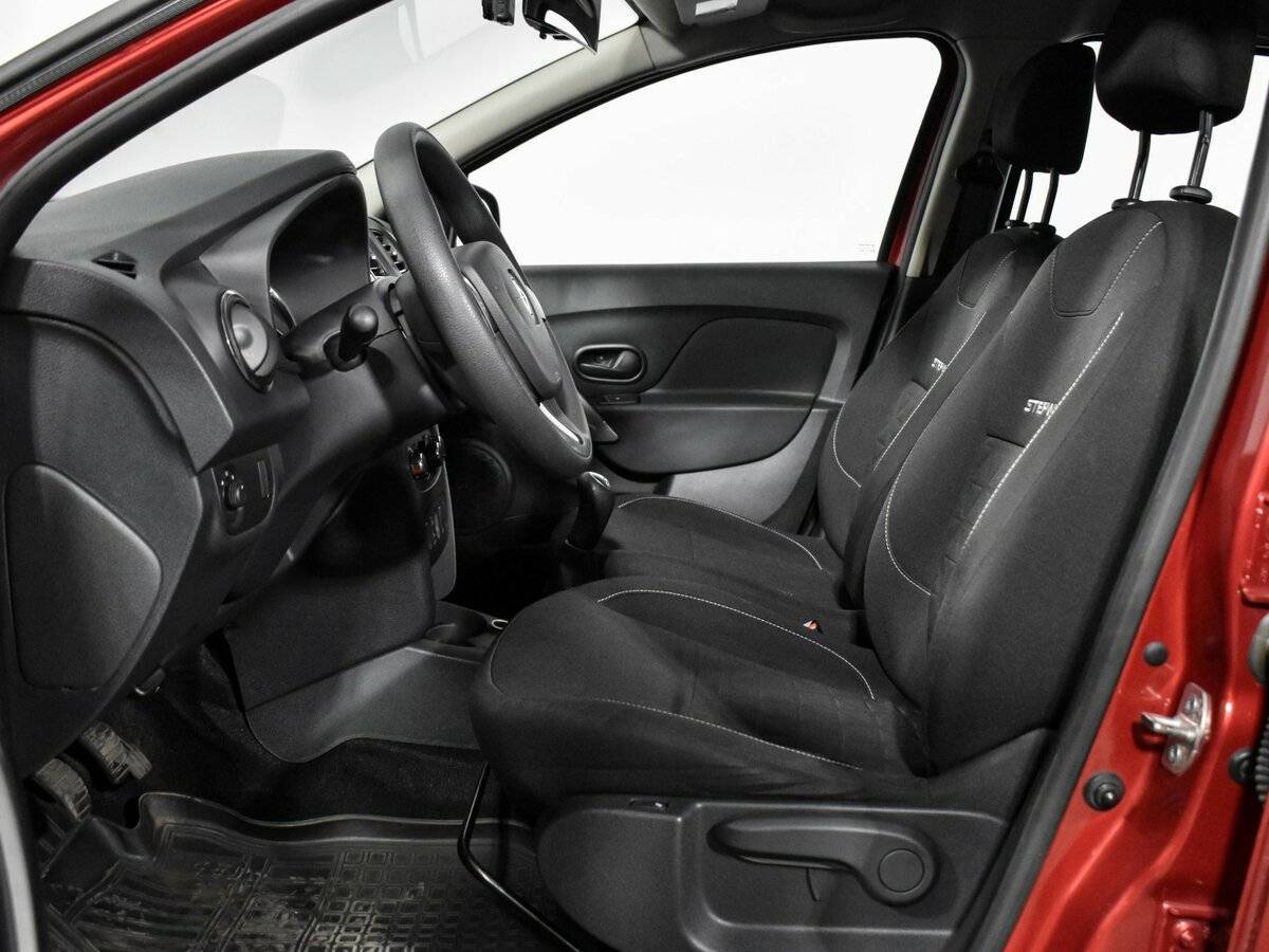 Renault Sandero б/у, 2014, Механическая. Фото: #9